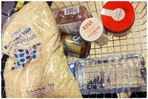 Aveia, Água, Canela etc etc..