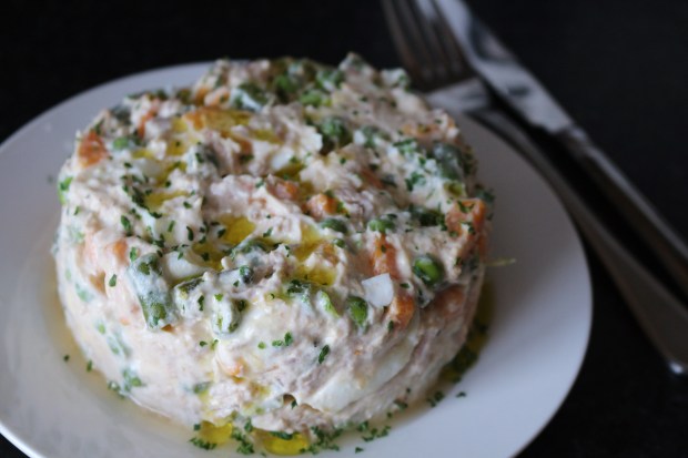 salada_russa_com_queijo_quark_joaanabbl_raparigamoderna_blog_youtube (2)