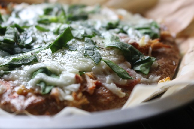 pizza_saudavel_fitness_aveia_ovos_receitas_fit_cascas_de_psilio_psyllium_husks_raparigamoderna_joana_banana_bbl_blog_portugal_ginasio_mulher_dieta (28)