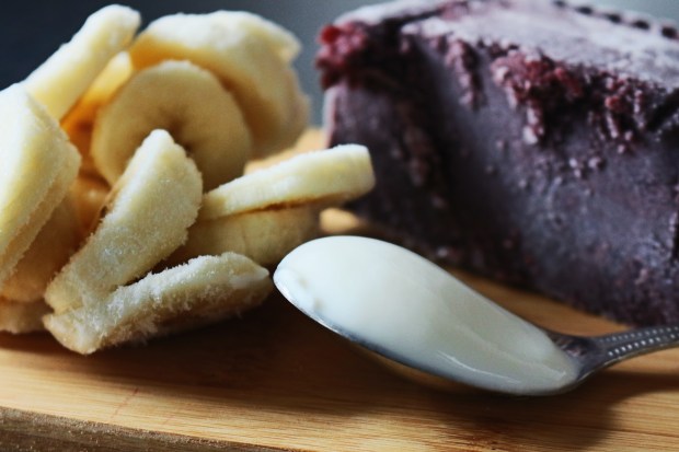 Açaí na tigela saudável com queijo quark 6