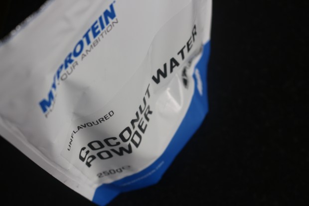 agua-de-coco-myprotein