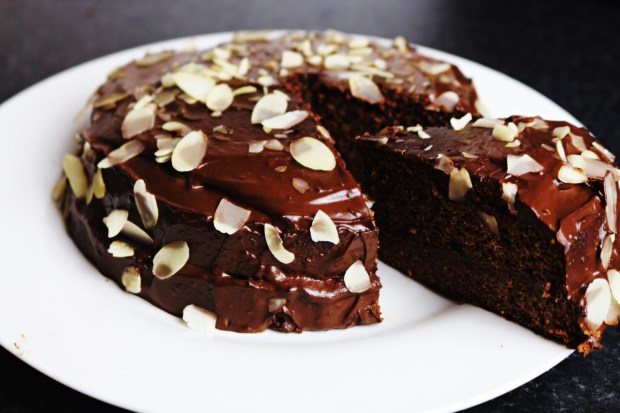 bolo de chocolate saudavel sem gluten sem lactose bolo coberto chocolate joanabbl video youtube raparigamoderna bolo fitIMG_0061